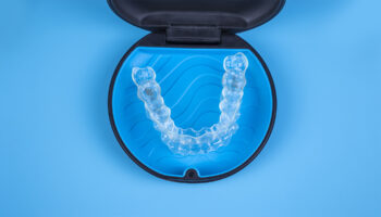 Why Invisalign Is the Preferred Choice for Busy Professionals?